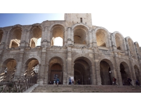 究極ガイド　２時間でまわる南仏・アルル