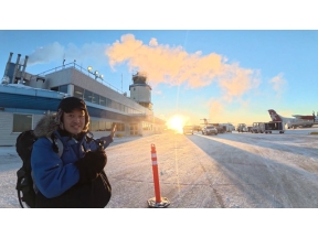 弾丸！空港トンボがえりツアー　カナダ　イエローナイフ空港