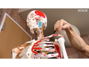 明日から使える　たちまち美姿勢（３）肩甲骨×胸をはる