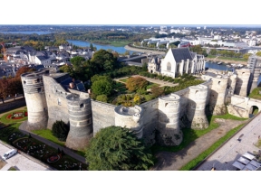 世界ドラマチックお城紀行　フランス　ロワール渓谷