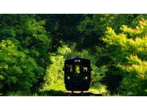 中井精也の絶景！てつたび　岐阜・長良川鉄道　清流輝く風景を求めて