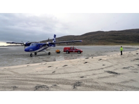 弾丸！空港トンボがえりツアー　スコットランド　バラ空港