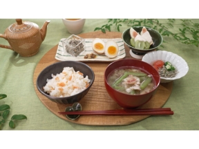 激突メシあがれ　朝ドラ「ブラッサム」朝ごはんＳＰ