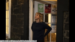 英国サスペンス「警部補アニカ2」　　File　1　報いのバラ…