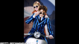 宝塚プルミエール 星組トップスター・暁千星 大劇場お披露目公演「恋す…