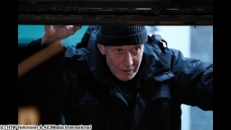 英国クライムサスペンス「EXPO3-爆発物処理班-」 #2