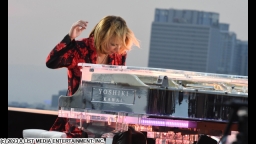 YOSHIKI:UNDER THE SKY