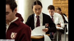 BAD GENIUS/バッド・ジーニアス(字幕版)[PG12]