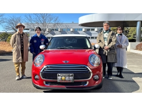 おぎやはぎの愛車遍歴▽意外と車好き!!イモトアヤコ