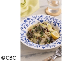 3分クッキング【オイルサーディンとセロリのワンパンパスタ】