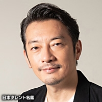 小林　稔侍