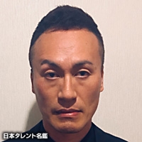 山崎　裕太