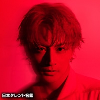 吉田　ウーロン太
