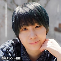 上坂　すみれ