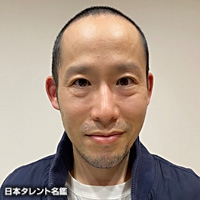 足立　梨花