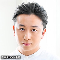 荒井　敦史