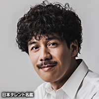 中島　健人