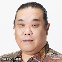 黒坂　真美