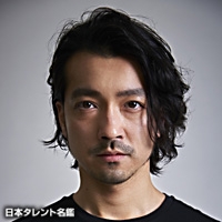金子　マリ