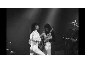 クイーン　オデオン座の夜　〜ハマースミス　１９７５ #1