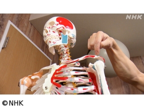 明日から使える　たちまち美姿勢（3）肩甲骨×胸をはる