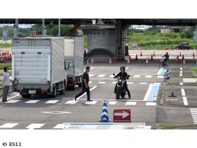 MOTORISE　ダレノガレ明美　公道に潜む危険を白バイ隊に学ぶ!