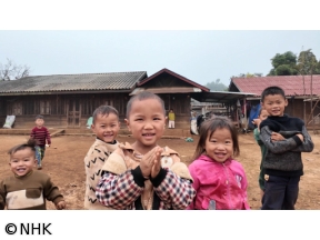 弾丸!空港トンボがえりツアー　ラオス　シェンクワン空港