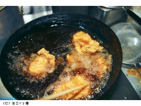 町のタイ料理にコップンカー
