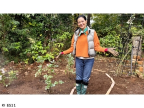 黒谷友香、お庭つくります　バラのお引越し!入口の模様替え大作戦〜ツバキ・サザンカ