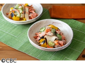 ３分クッキング【鮭と野菜のみぞれあえ】